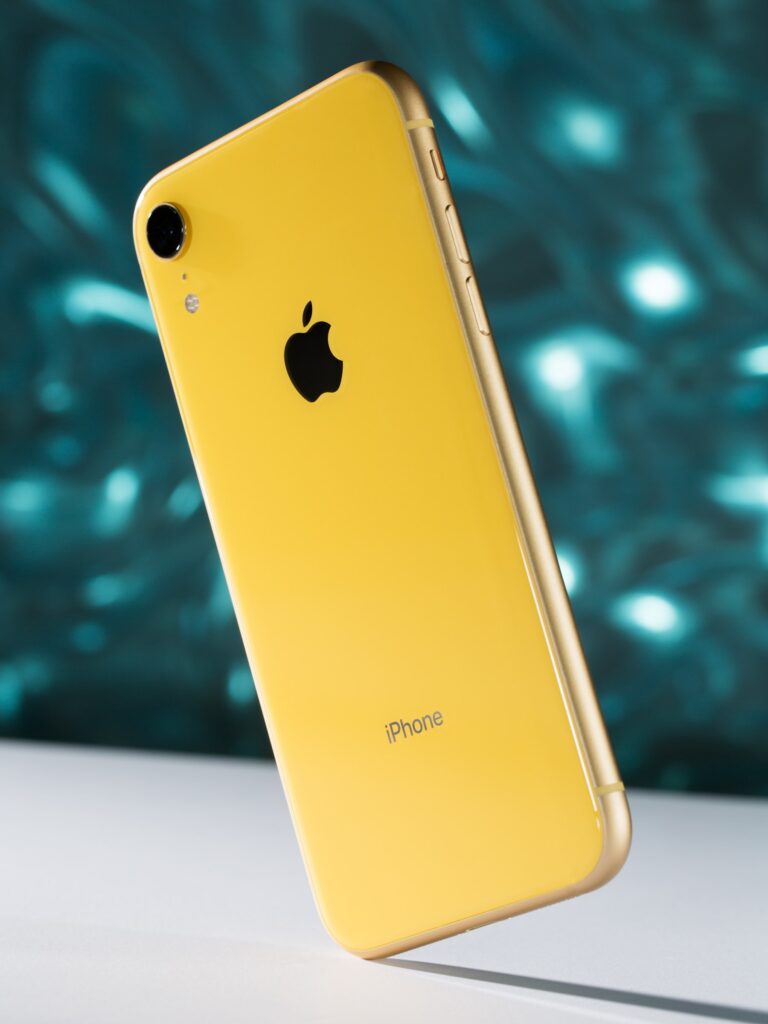 Reasons to Keep Default iPhone Apps Even When They Can Be Removed