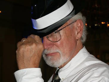 Greg Hildebrandt, Celebrated Artist Recognized for His Contributions to Star Wars and Lord of the Rings, Dies at 85