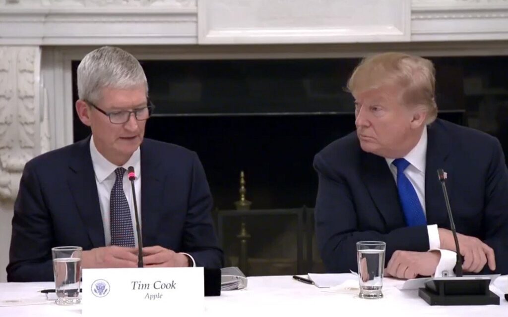 Apple CEO Tim Cook Contributed $1 Million Personally to Trump's Inauguration
