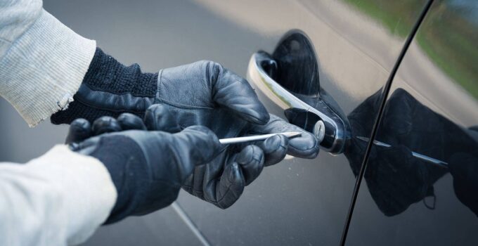 Incident Involving Valet Parking: Recovered Stolen Vehicle Due to AirTag Tracking