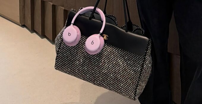 Lamine Yamal Seen Sporting Unnamed Beats Headphones