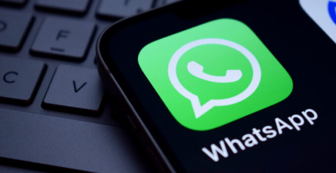 EU Orders Meta to Stop Preventing Competing AI Chatbots on WhatsApp