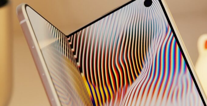 Proof of iPhone Fold and Touchscreen MacBook Discovered in iOS 27 and macOS 27