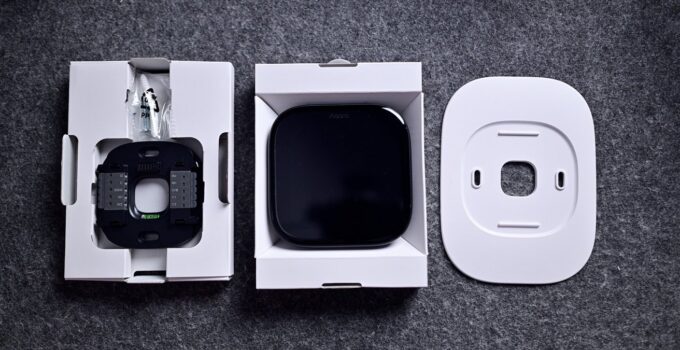 Evaluation of Aqara W200: Budget-Friendly Smart Thermostat with Distinctive Functions for Apple Users
