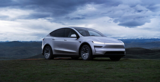 Tesla's Model Y L Debuts in the US: Comes with Six Seats and Priced at $62,000