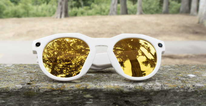 The Pushback Against Meta Glasses Affects User Acceptance and Usage Trends