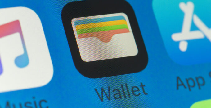 Differences Between Apple Pay and Apple Wallet Clarified