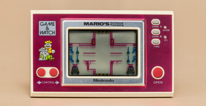 The Impact of Boredom and Calculators on the Development of Nintendo's Game & Watch