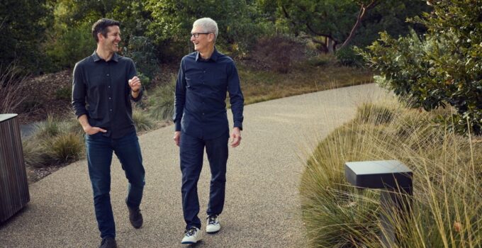 Tim Cook Will Not Be Present at the iPhone 18 Pro Event